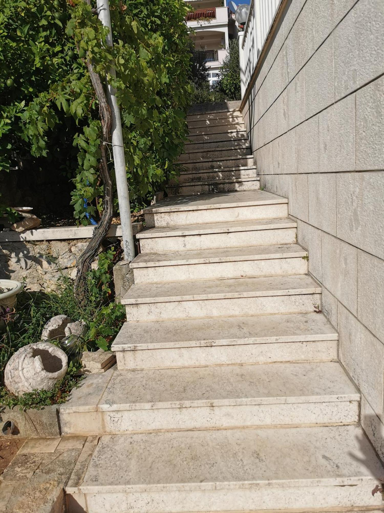 Maka - Omis Apartament