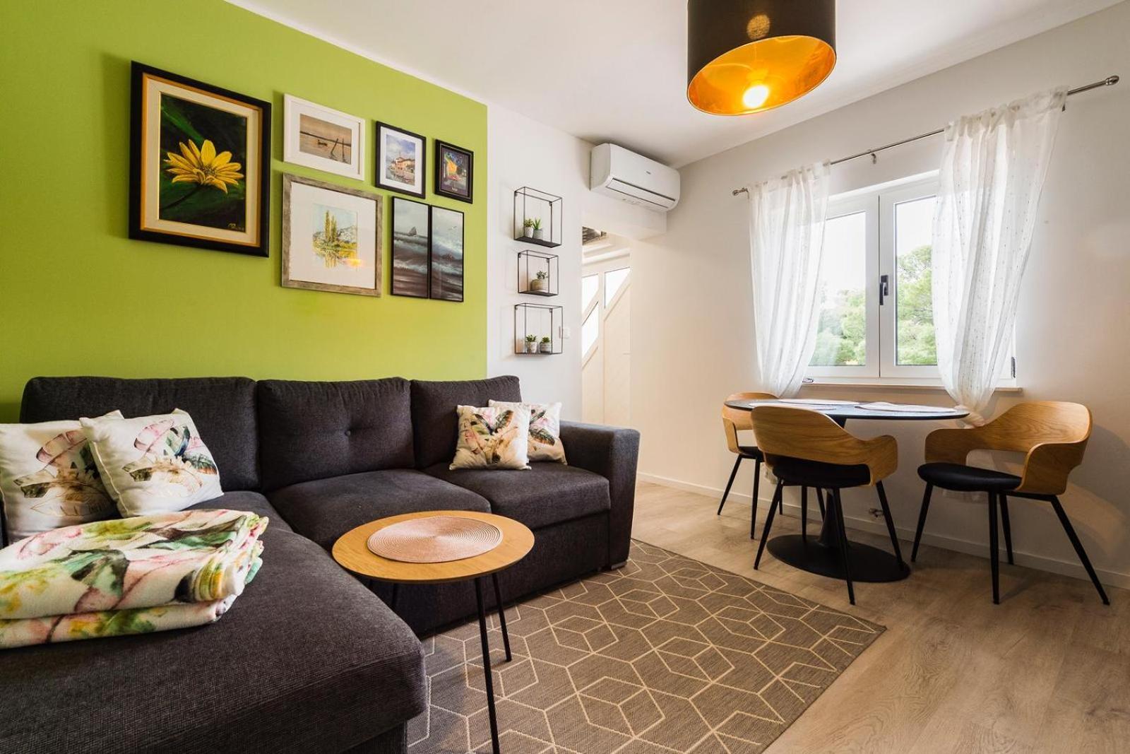 Maka - Omis Apartament *
